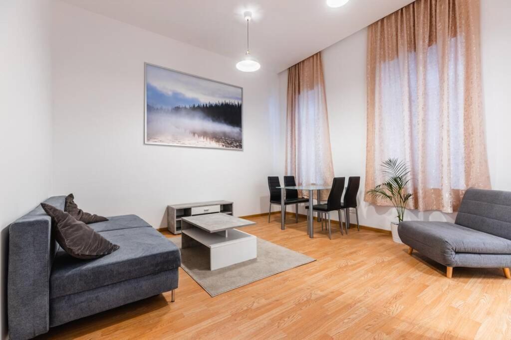 Family Apartment Next To Danube River Vienna Exterior photo