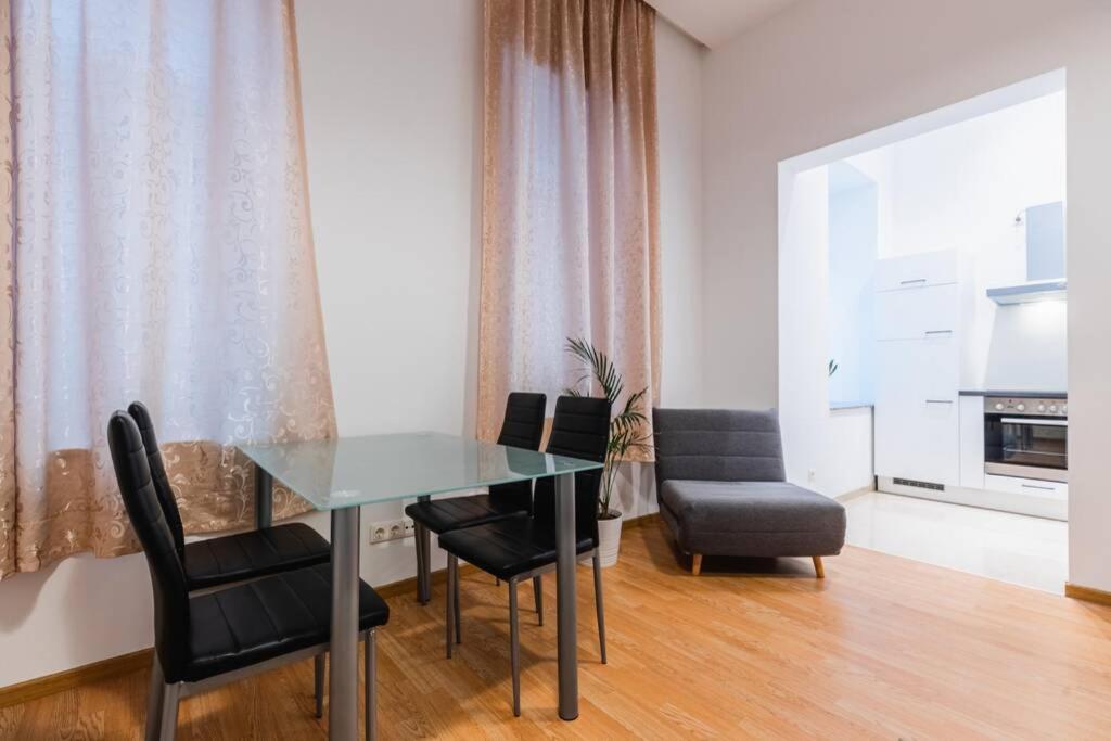 Family Apartment Next To Danube River Vienna Exterior photo